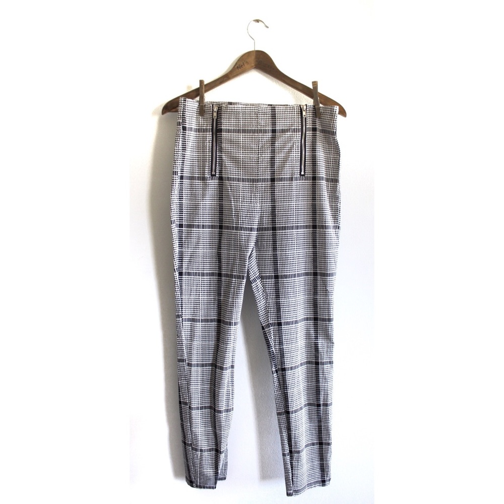 Almost Famous High Waist Zip Front Print Cropped Pants XL